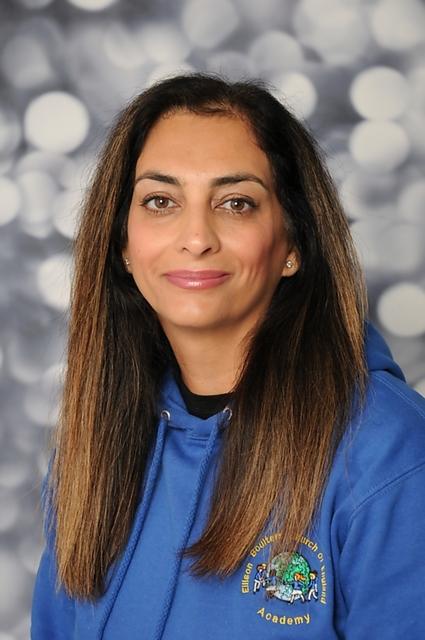Staff - Maryam Jahromi